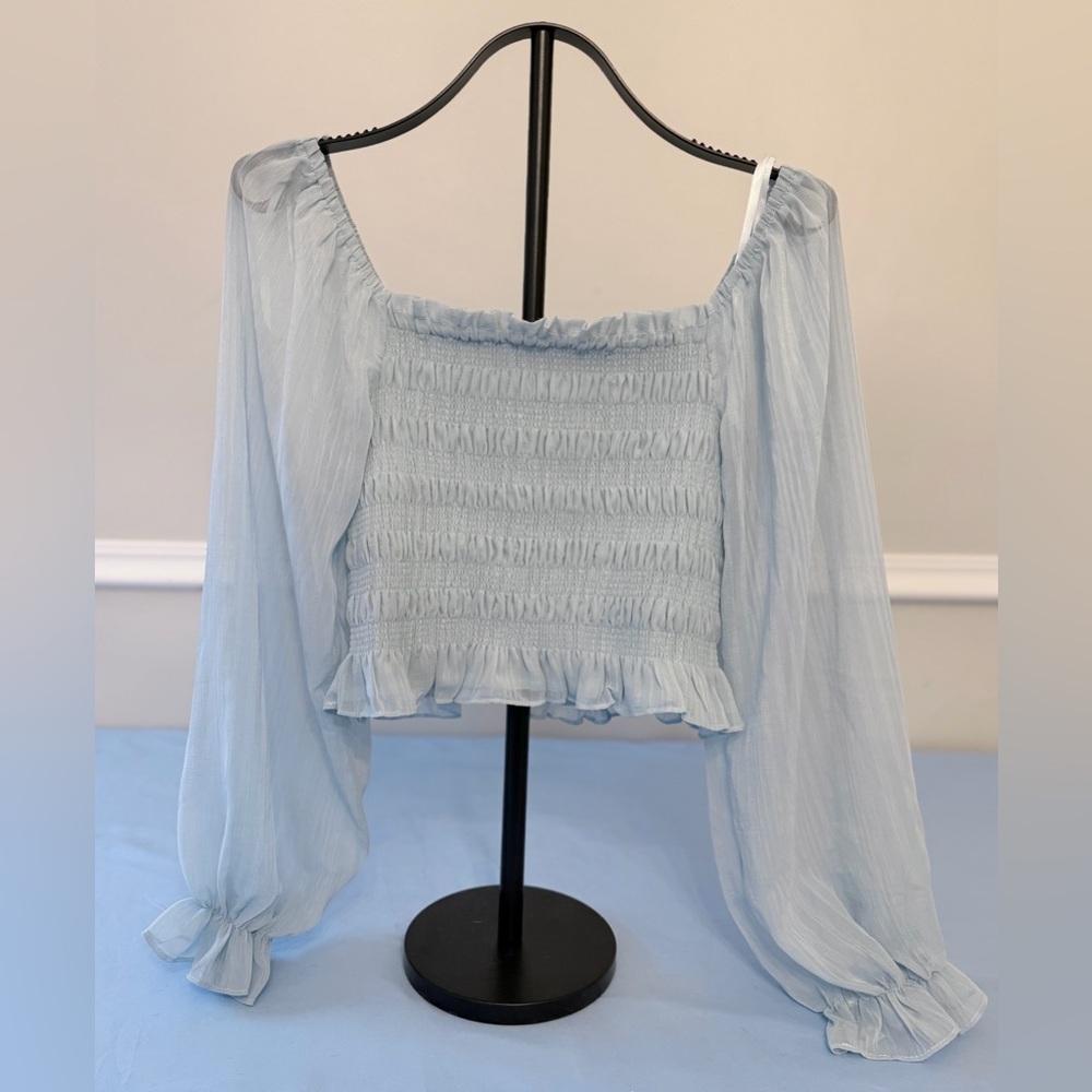 Shop the Cue Moon Mist Blue Smocked Off the Shoulder Crop Top Size Small NWT - Picture 3 of 10